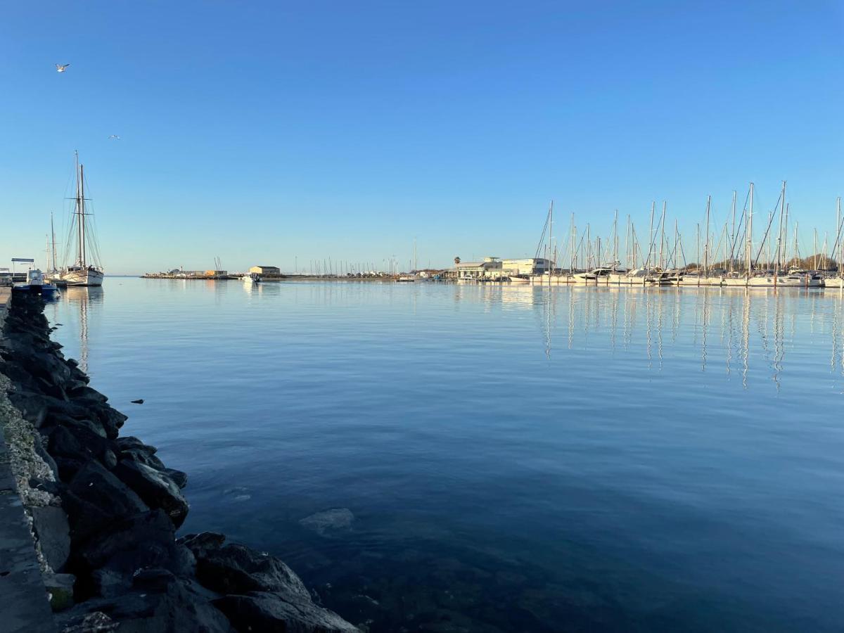 Studio - Les Pieds Dans L'Eau Agreable En Toutes Saisons 4 Couchages - Climatisation - Parking Prive - Piscine Sur Mer - Vue Magnifique Et Rare - Situation Optimum - Les Argonautes - Ile Des Pecheurs - Cap D'Агд Екстер'єр фото